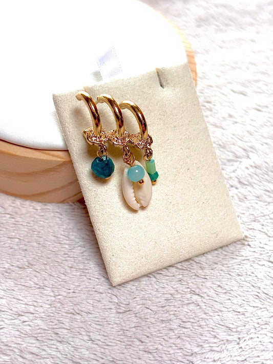 boucles d'oreilles avec apatite bleue