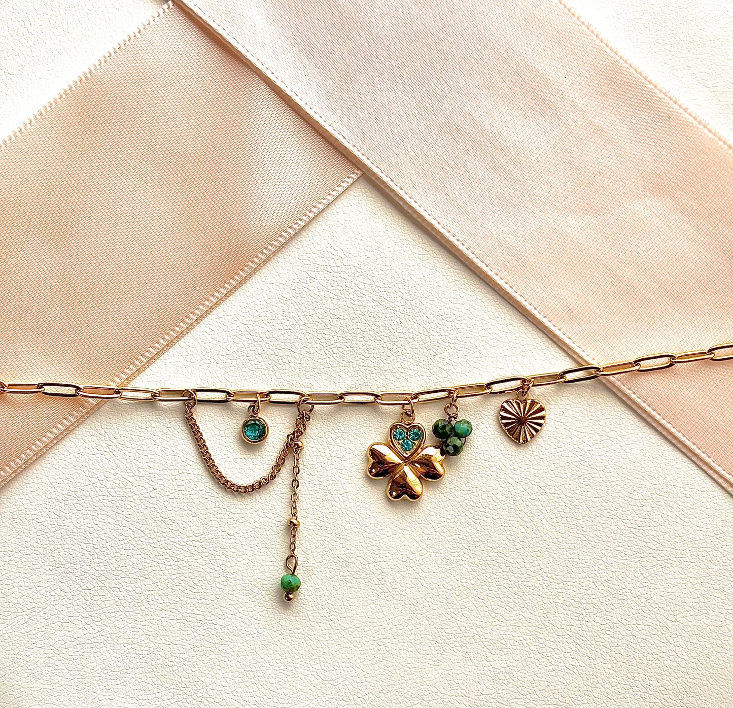 Bracelet porte bonheur