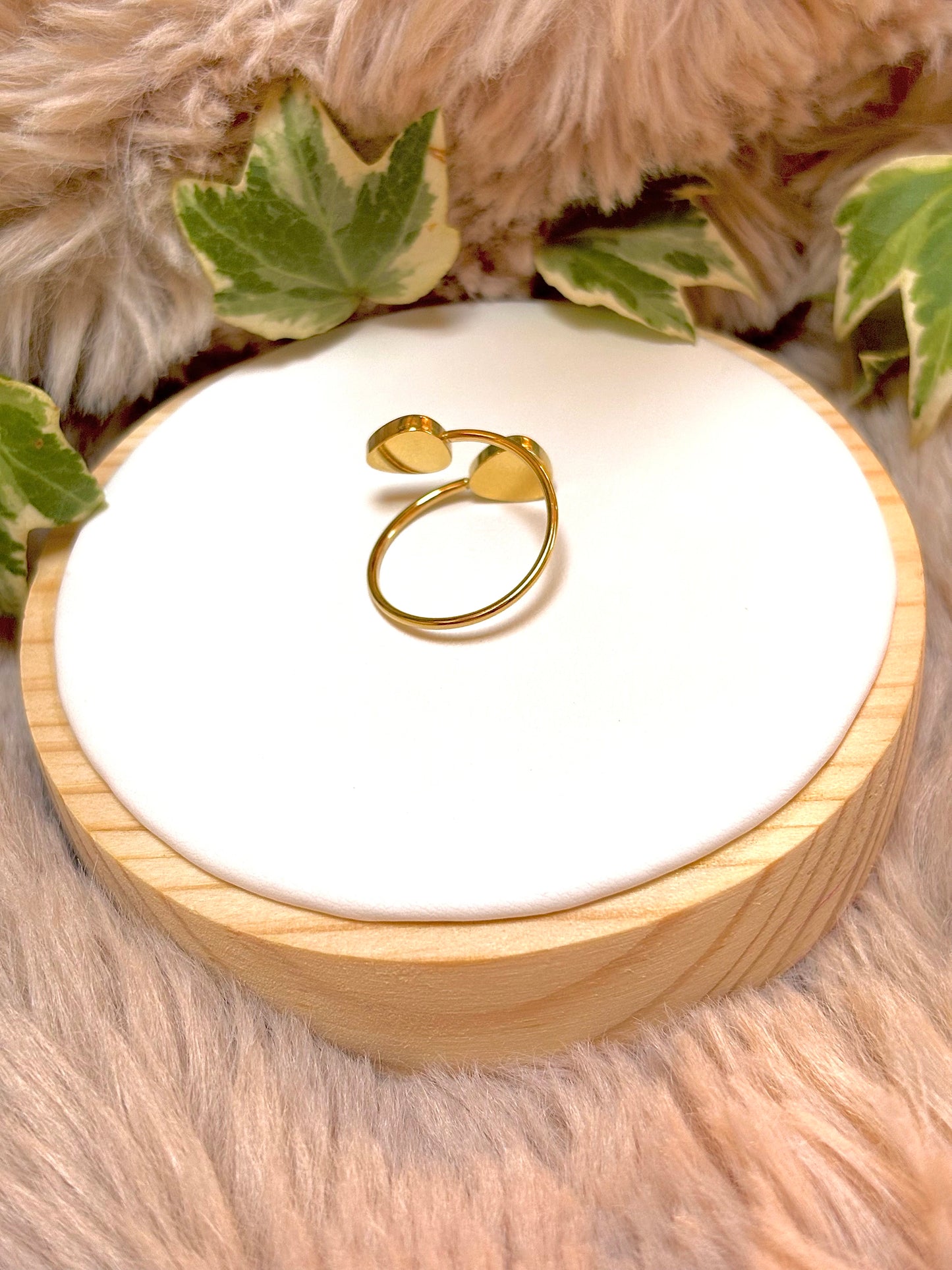 bague avec pierre naturelle