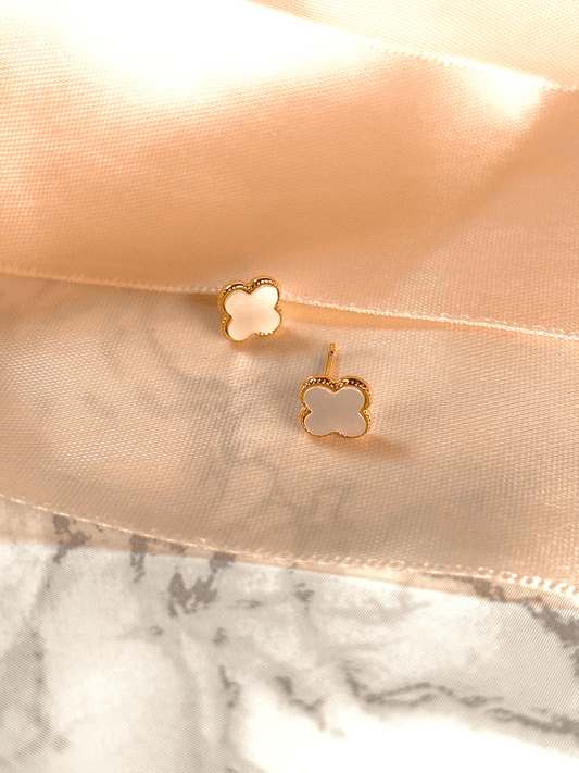 Boucles d’oreilles en nacre