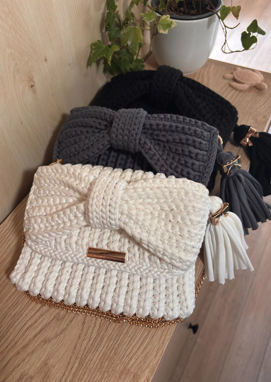 Mini sacs au crochet NOÉLIA faits main blanc gris et noir