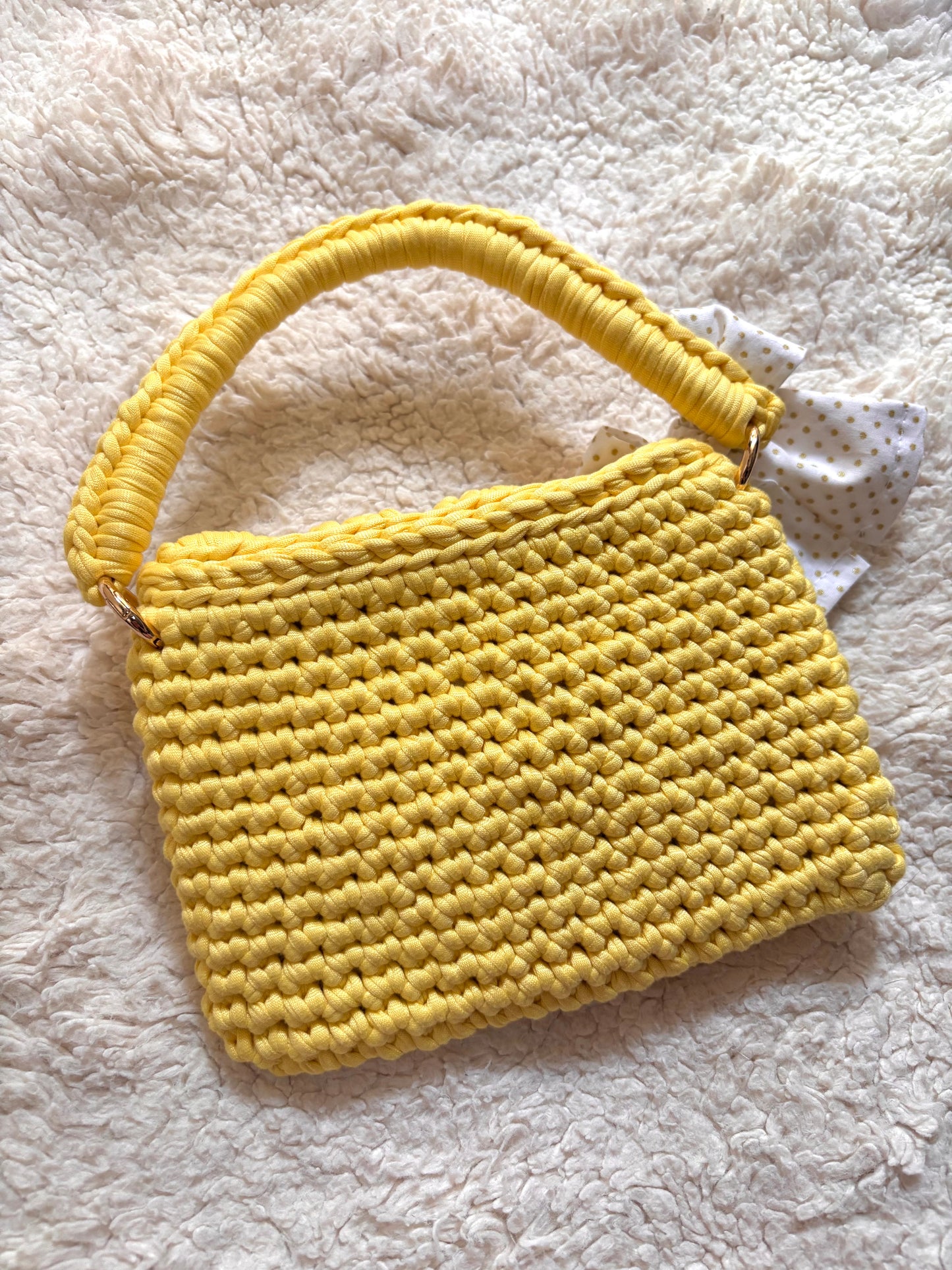 Sac au crochet ALIA avec doublure tissu - coloris jaune pastel